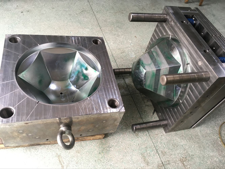 藝術(shù)花盆模具及產(chǎn)品